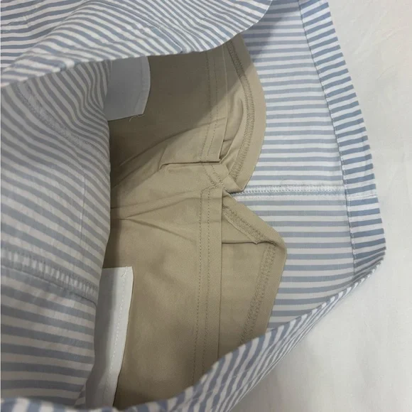 NWT Lee Women’s Mid Rise White & Shy Blue Stripe Cotton Blend Skort, Size 10 - Picture 10 of 15